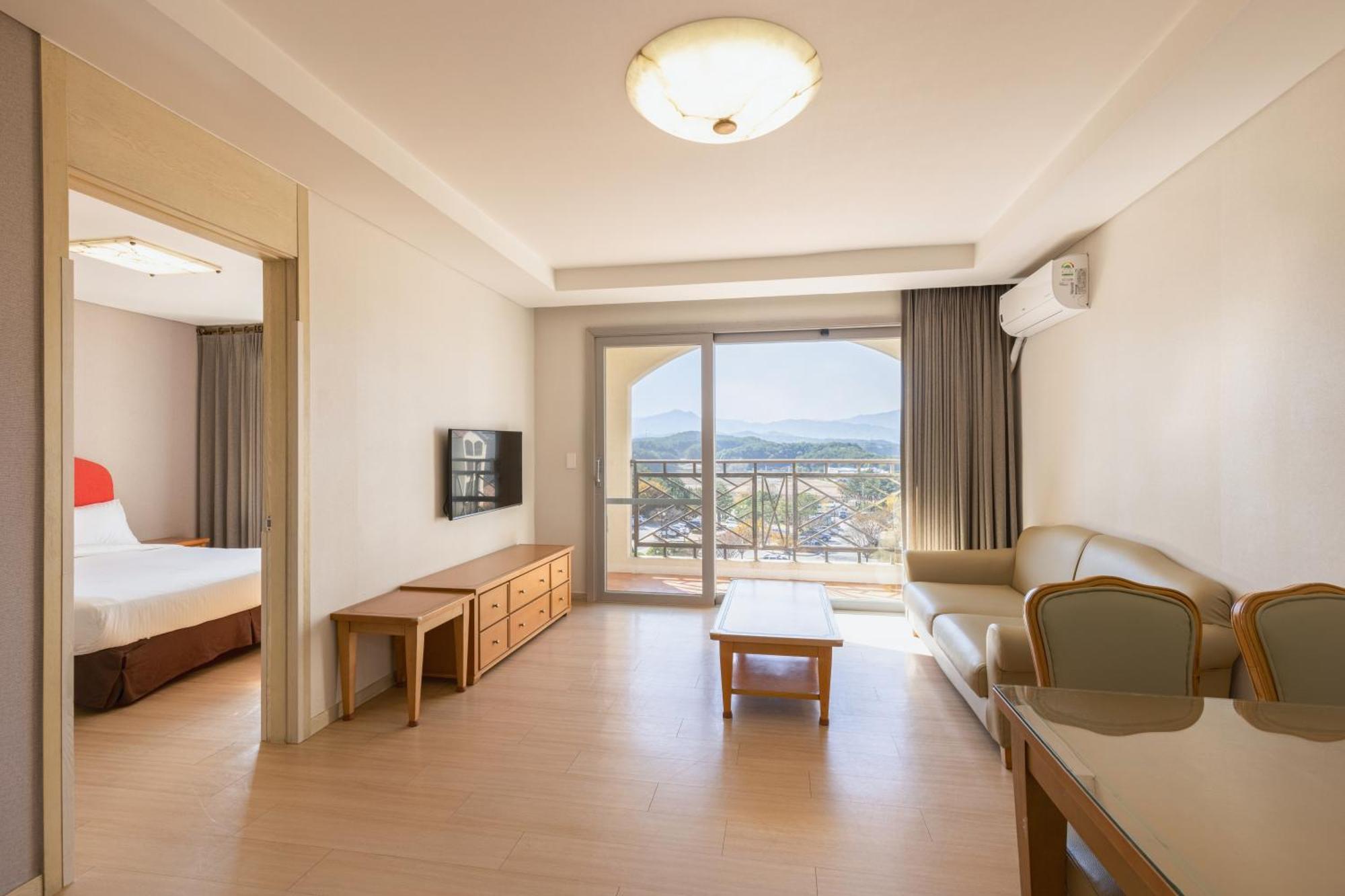 Sol Beach Yangyang Phòng bức ảnh